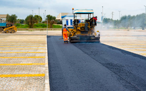 Best Driveway Resurfacing Pavers  in Kirtland, OH