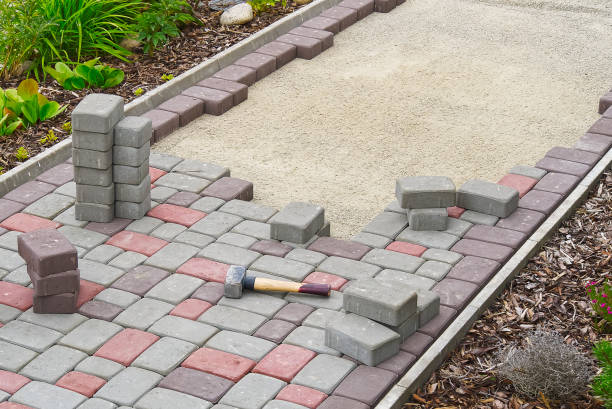 Best Brick Driveway Pavers  in Kirtland, OH