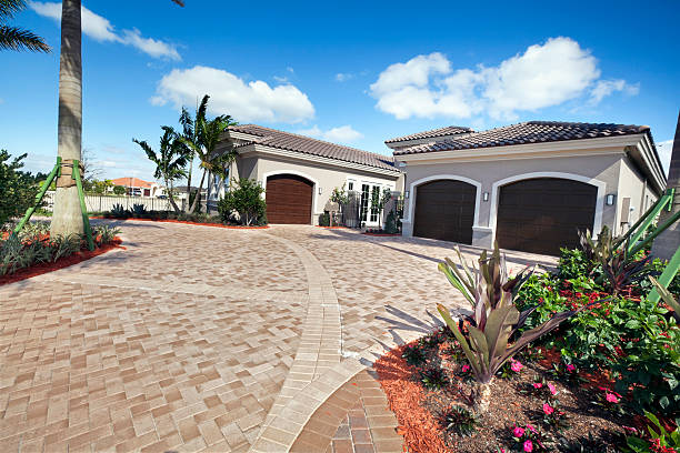 Best Custom Driveway Pavers  in Kirtland, OH